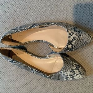 Target A New Day snake skin flats. Size 8.5